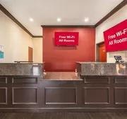 Red Roof Inn & Suites Sulphur Springs hotel detail image 4
