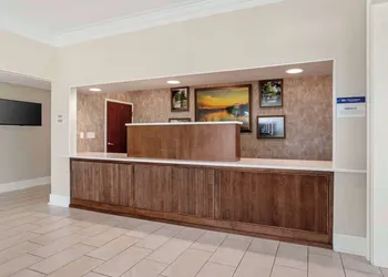 Best Western Plus Two Rivers Hotel & Suites hotel thumbnail 5
