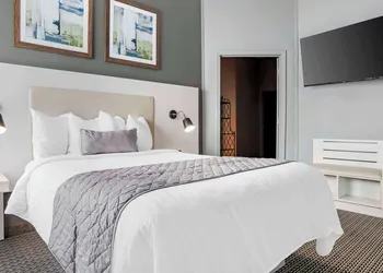 Best Western Plus Two Rivers Hotel & Suites hotel thumbnail 6