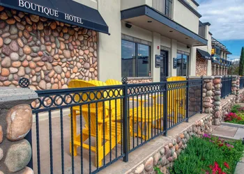 The Tavern Hotel hotel thumbnail 7