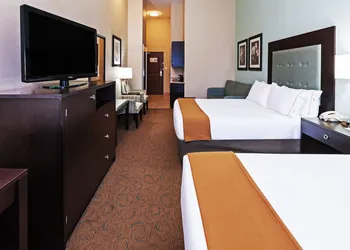 Holiday Inn Express Hotel & Suites Victoria by IHG hotel thumbnail 3