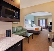 Holiday Inn Express Hotel & Suites Victoria by IHG hotel detail image 4