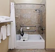 Holiday Inn Express Hotel & Suites Victoria by IHG hotel detail image 5