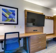 Holiday Inn Express Vincennes by IHG hotel detail image 3