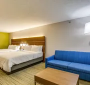 Holiday Inn Express Vincennes by IHG hotel detail image 7