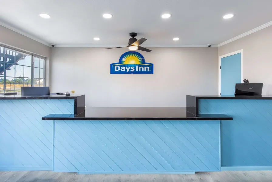 Days Inn by Wyndham Red Bluff hotel detail image 2