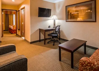 Best Western Plus Ticonderoga Inn & Suites hotel thumbnail 8