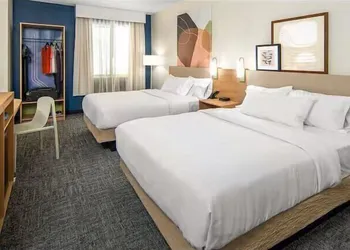 Spark by Hilton Glendive hotel thumbnail 3