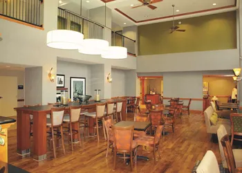 Hampton Inn Clinton hotel thumbnail 2