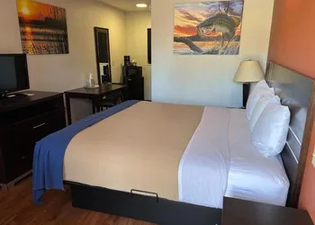 Budget inn hotel thumbnail 3