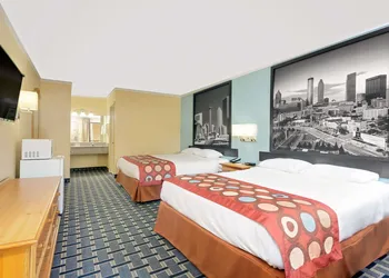 Super 8 by Wyndham Cartersville hotel thumbnail 8