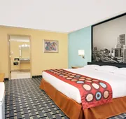 Super 8 by Wyndham Cartersville hotel detail image 5