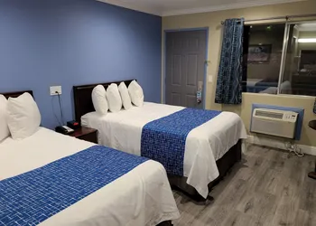 Travelodge by Wyndham Clearlake hotel thumbnail 7