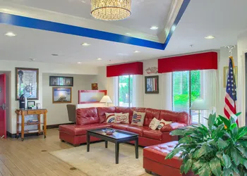 Hometown Inn hotel thumbnail 2