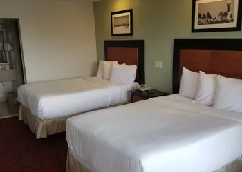 Budget Inn hotel thumbnail 6