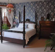 Squiers Manor B&B hotel detail image 5