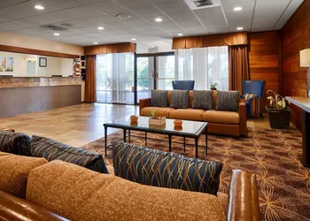 Best Western Crossroads Inn hotel thumbnail 2