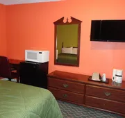 Royal Inn and Suites hotel detail image 4