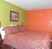 Royal Inn and Suites hotel detail image 5