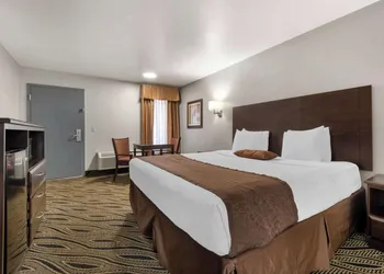 Best Western Red Carpet Inn hotel thumbnail 5
