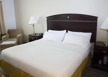 Holiday Inn Express West Jefferson by IHG hotel thumbnail 3