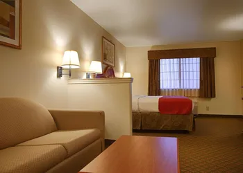 Best Western Henrietta Inn & Suites hotel thumbnail 7