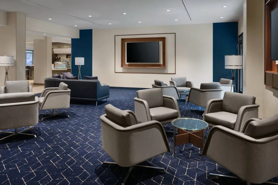 Courtyard by Marriott New Orleans Metairie hotel detail image 2