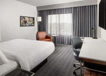 Courtyard by Marriott New Orleans Metairie hotel thumbnail 8