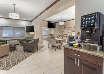 Best Western Plus Executive Inn hotel thumbnail 2