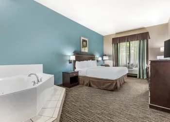 Best Western Mineola Inn hotel thumbnail 6