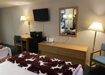 Glendive Lodge hotel thumbnail 3