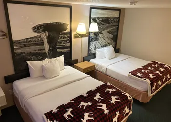 Glendive Lodge hotel thumbnail 4