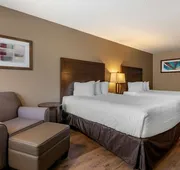 SureStay Plus Hotel By Best Western Salmon Arm hotel detail image 7