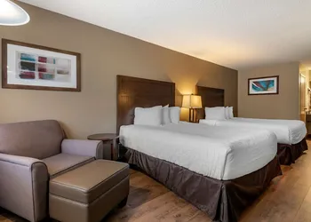 SureStay Plus Hotel By Best Western Salmon Arm hotel thumbnail 7