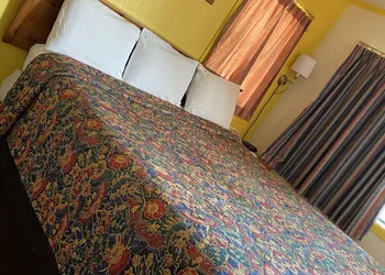 Madill Inn hotel thumbnail 4