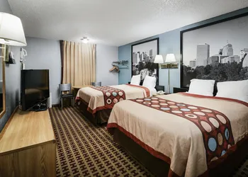 Super 8 by Wyndham Elk City hotel thumbnail 5