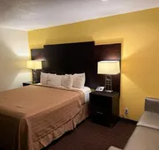 Hollister Inn hotel detail image 7