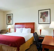 Holiday Inn Express Hotel & Suites Fairfield - North by IHG hotel detail image 3