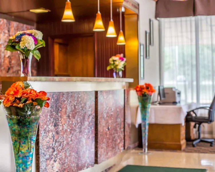 Quality Inn & Conference Center Brattleboro North hotel detail image 6