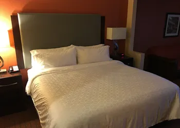 Holiday Inn Express Hotel & Suites Laurinburg by IHG hotel thumbnail 3