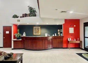 Grand Vista Hotel and Suites hotel thumbnail 4