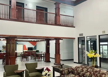 Grand Vista Hotel and Suites hotel thumbnail 8
