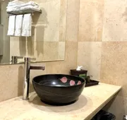The Eldon Luxury Suites hotel detail image 5