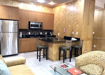 The Eldon Luxury Suites hotel thumbnail 6