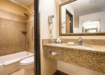 Best Western Territorial Inn & Suites hotel thumbnail 6