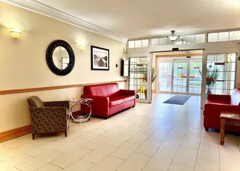 SureStay Plus Hotel by Best Western Kincardine hotel thumbnail 2