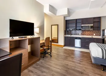 SureStay Plus Hotel by Best Western Kincardine hotel thumbnail 5