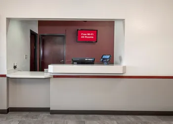 Red Roof Inn Hartselle hotel thumbnail 3