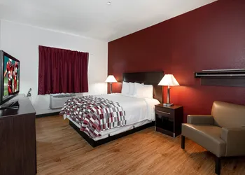 Red Roof Inn Hartselle hotel thumbnail 6