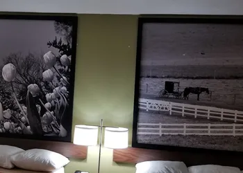 Super 8 by Wyndham Bellefontaine hotel thumbnail 8